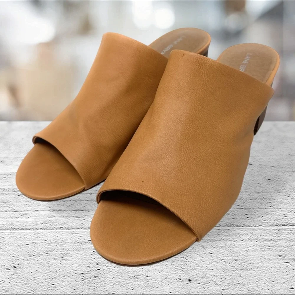 Lane Bryant Platform Shoes Slip On Clog casual Womens Size 11 W Logo Khaki brown